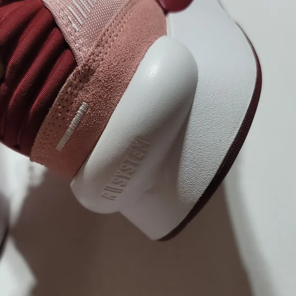 PUMA BIG KID PINK SNEAKERS  BURGUNDY RS 9.8 SESAME STREET 50TH ANNIVERSARY SZ 7 - Picture 8 of 12